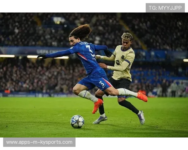 切尔西主场大胜对手，继续追逐领头羊，切尔西比赛集锦